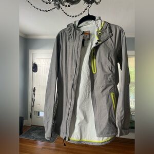 Orvis Women’s Two-Tone Grey Raincoat
